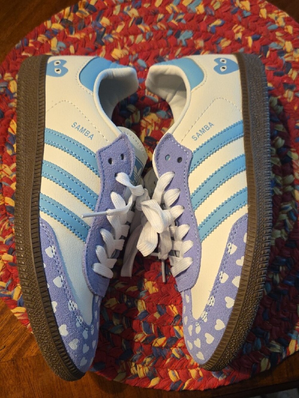 adidas Lavender and White Heart Accent Sneakers - Picture 4 of 7